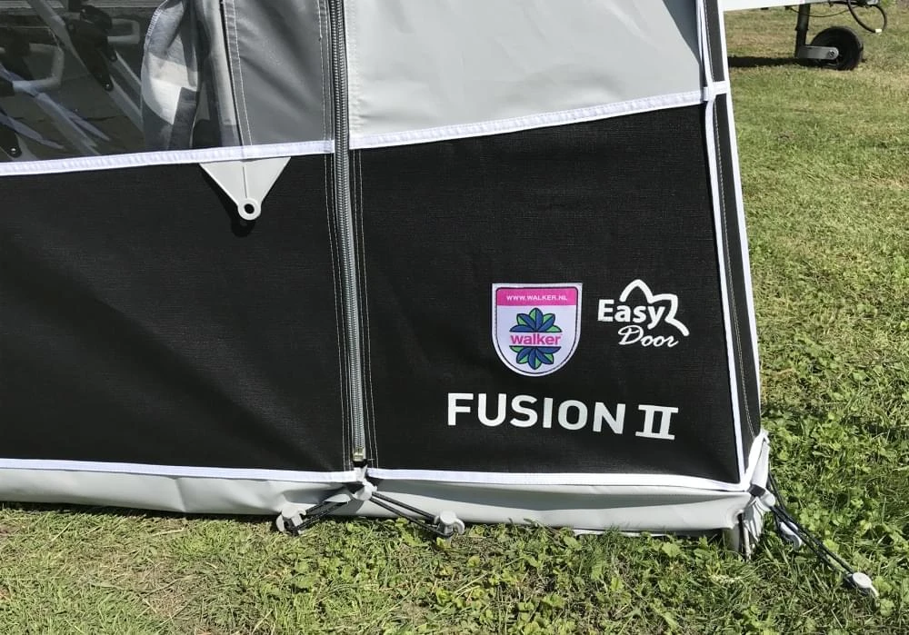 Walker Fusion II 240 Staal Frame Voortent 3 Walker Fusion II 240 Staal Frame Voortent - Afbeelding 3