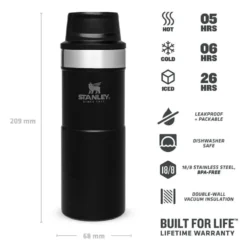 Stanley The Trigger-Action Travel Mug 0.35L Zwart 8 Stanley The Trigger-Action Travel Mug 0.35L Zwart -Kampeer Plezier 82051 stanley the trigger action travel mug 035l