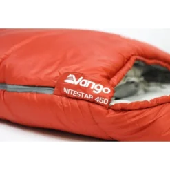 Vango Nitestar Alpha 450 Mummy Slaapzak Synthetisch Rood 7 Vango Nitestar Alpha 450 Mummy Slaapzak Synthetisch Rood -Kampeer Plezier 96999 vango nitestar alpha 450 mummy slaapzak